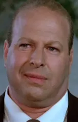 Николас Уорт